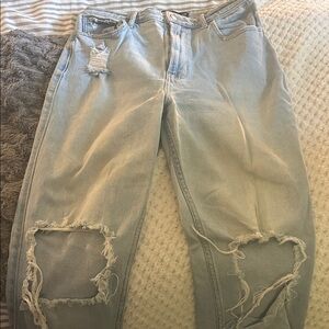 Hollister Light Blue Ultra High Rise 90’s Vintage Straight Jean